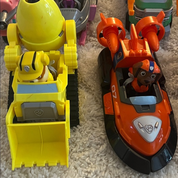 Paw Patrol | Car + Figure Bundle - Picture 3 of 4